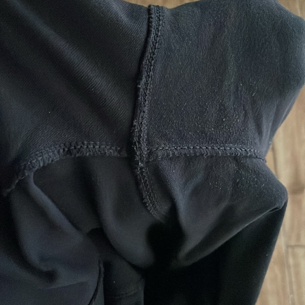Athleta 22” Crop Leggings w Side & Back Pockets Sz Medium Black - Picture 6 of 7